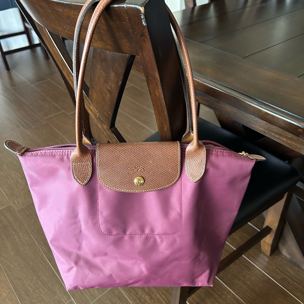 Longchamp